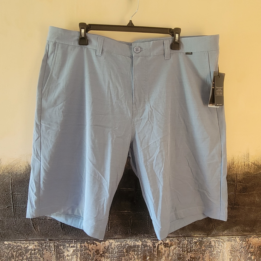 Light Blue Men’s Performance Golf Shorts